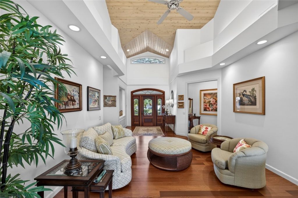1261 Indian Mound Trail, Vero Beach, FL 32963 Photo