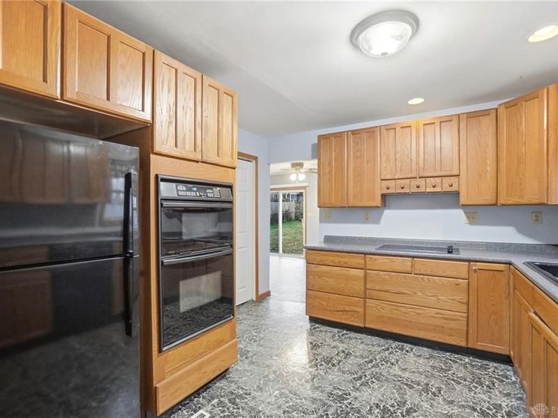 1209 Ringwalt Drive, Dayton, OH 45432 Photo 17