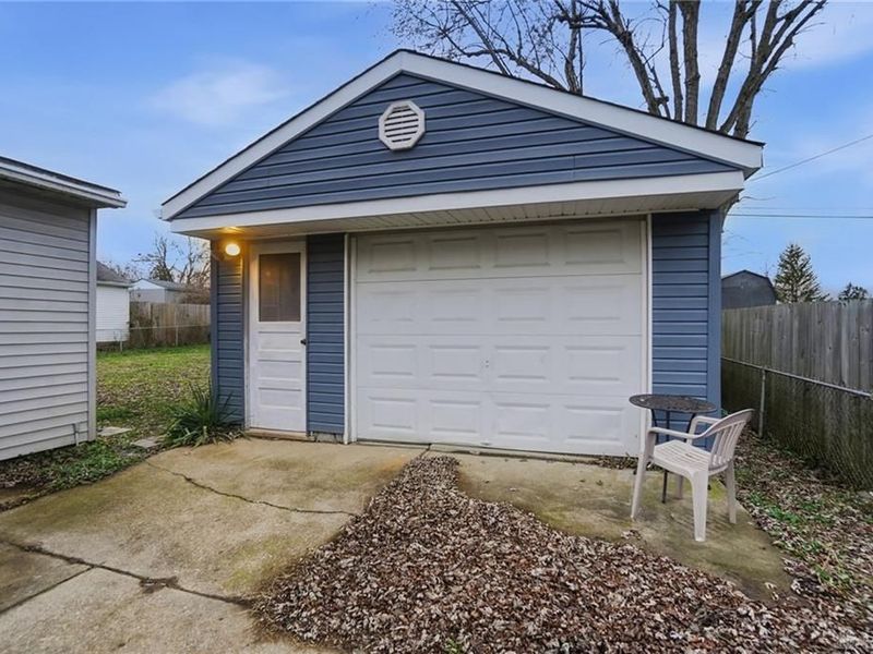 1209 Ringwalt Drive, Dayton, OH 45432 Photo 2