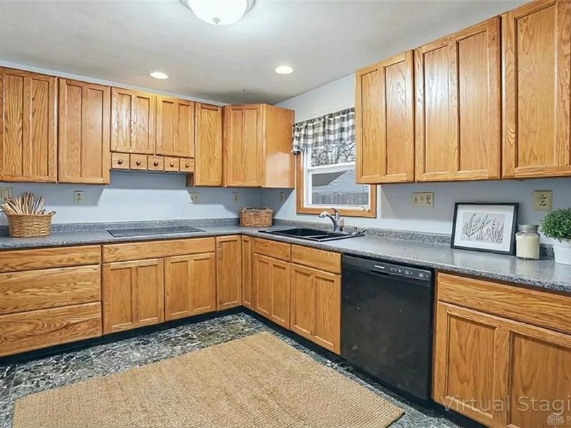 1209 Ringwalt Drive, Dayton, OH 45432 Photo 4