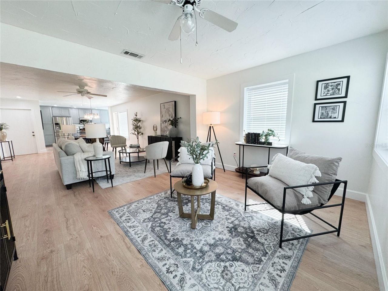 914 W Faith Circle, Bradenton, FL 34212 Photo