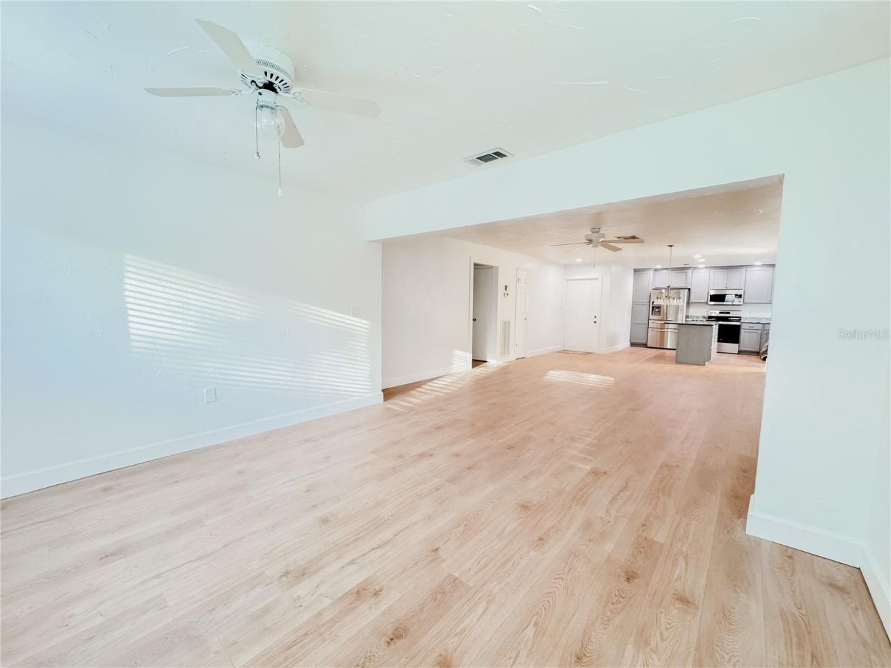 914 W Faith Circle, Bradenton, FL 34212 Photo