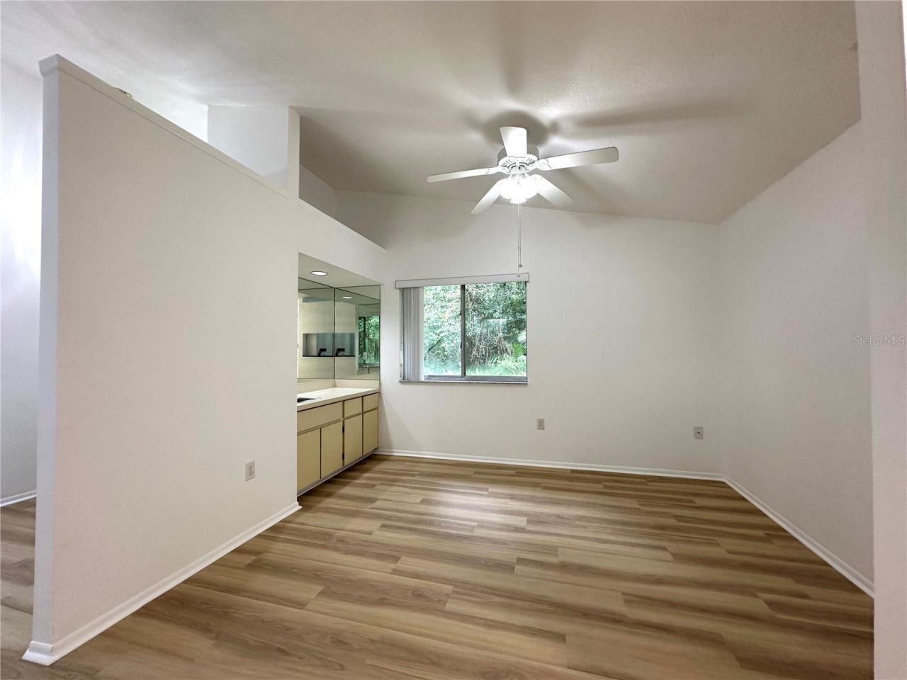 525 Oak Terrace, Unit 121, Altamonte Springs, FL 32701 Photo