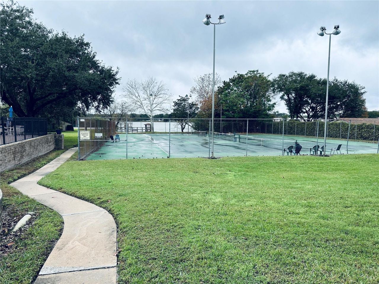 525 Oak Terrace, Unit 121, Altamonte Springs, FL 32701 Photo