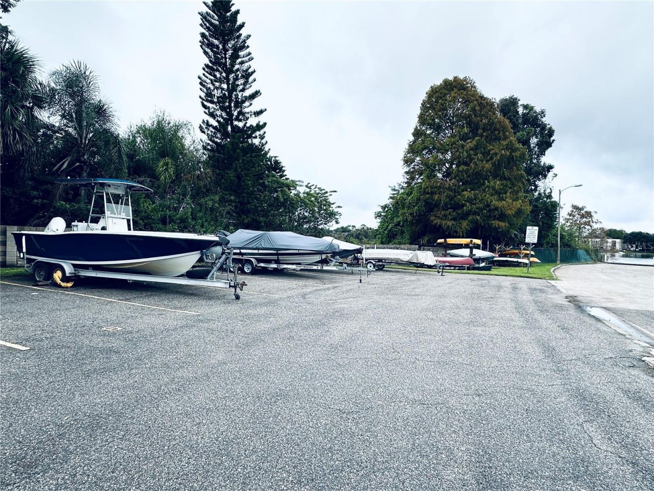 525 Oak Terrace, Unit 121, Altamonte Springs, FL 32701 Photo