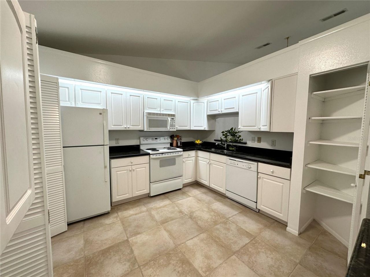525 Oak Terrace, Unit 121, Altamonte Springs, FL 32701 Photo