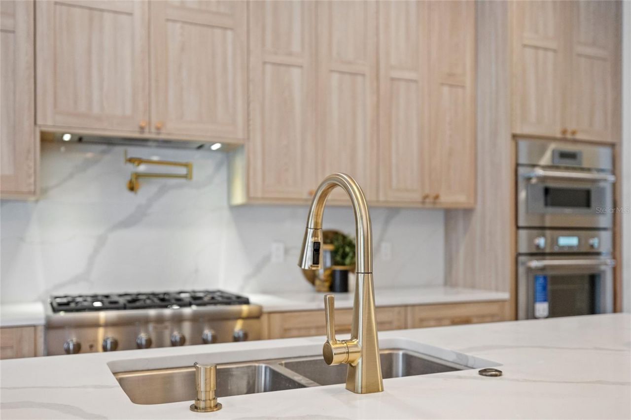 113 W Evans Street, Orlando, FL 32804 Photo