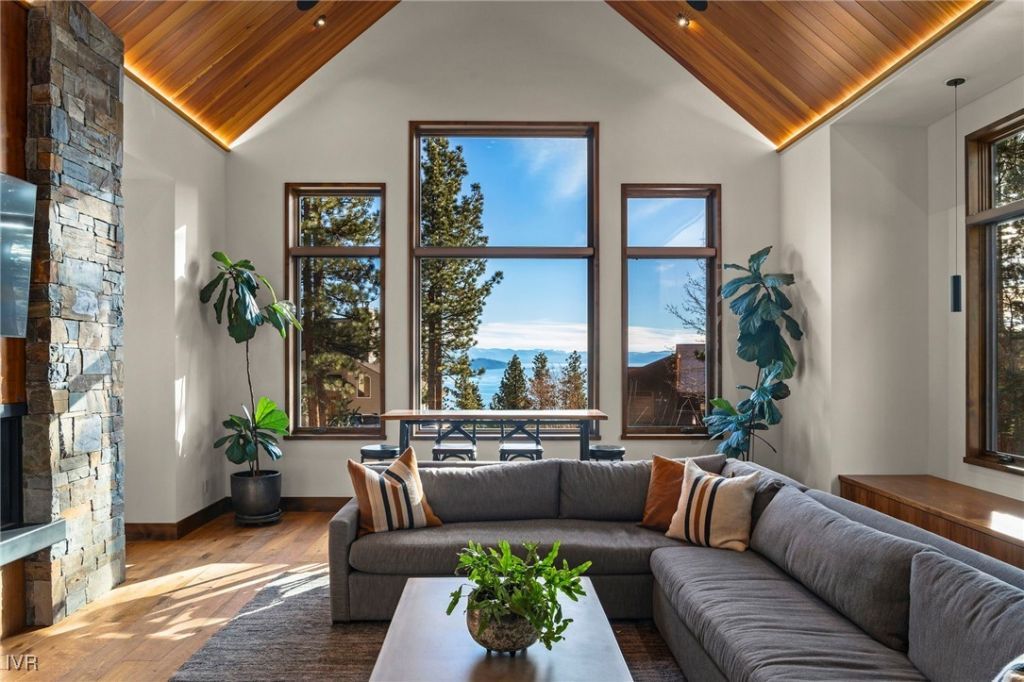 823 Ellen Court, Incline Village, NV 89451 Photo