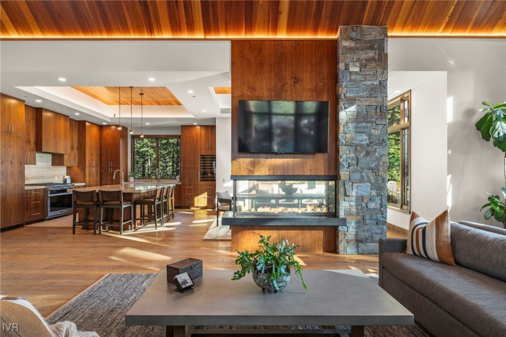 823 Ellen Court, Incline Village, NV 89451 Photo