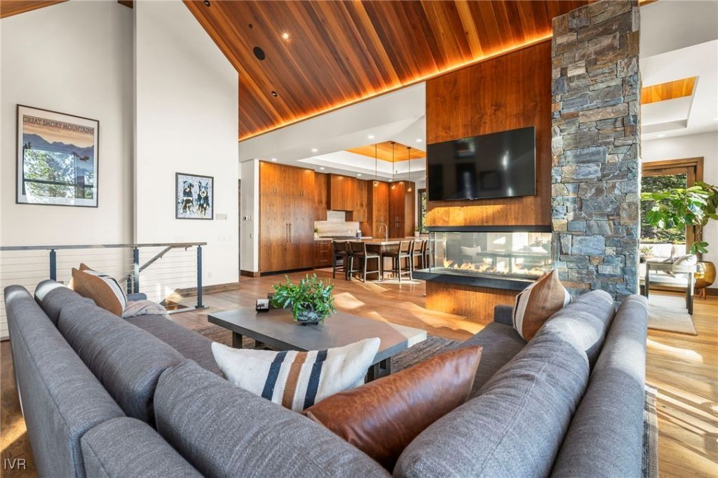 823 Ellen Court, Incline Village, NV 89451 Photo