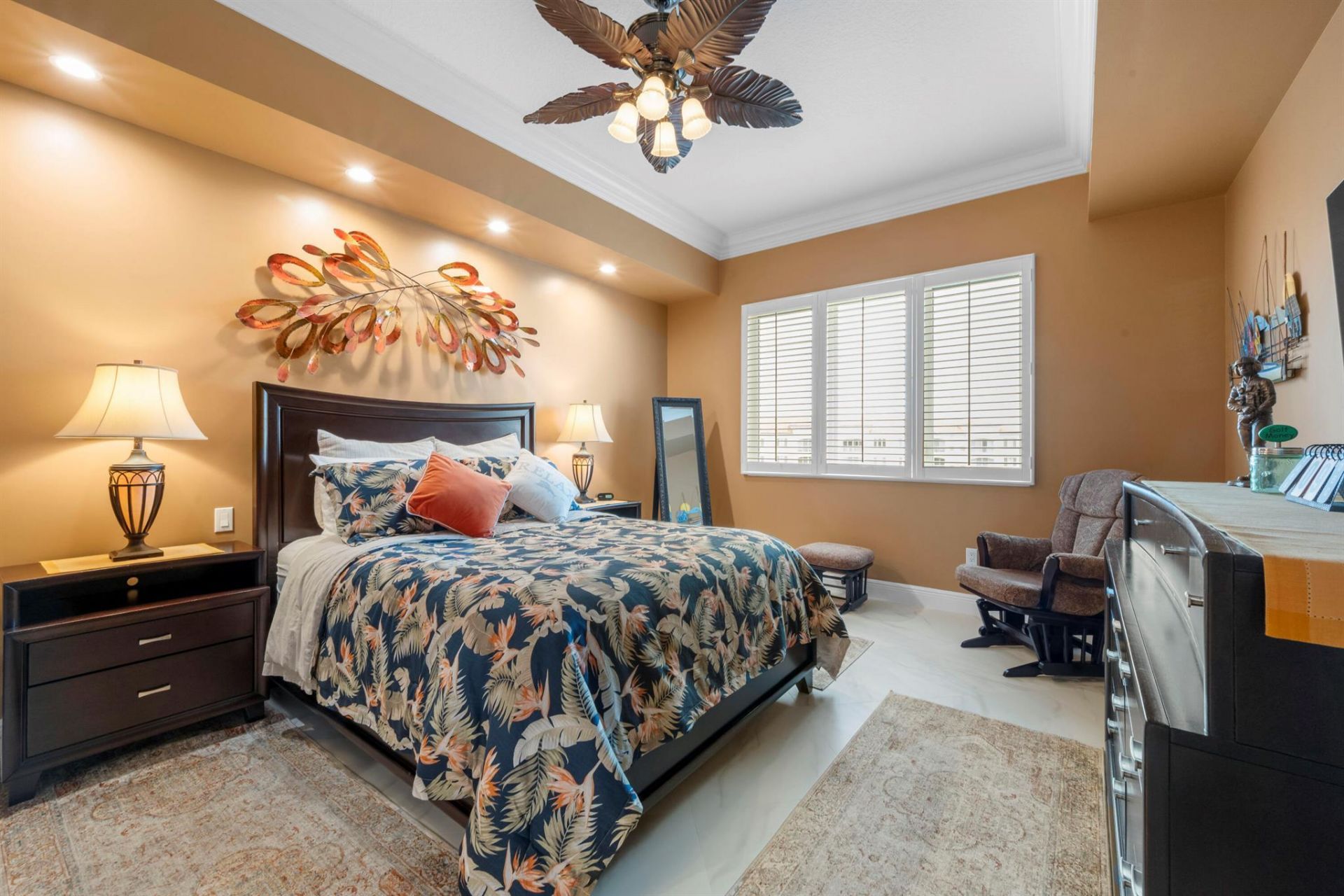 8 Harbour Isle Drive E, Unit Ph5, Fort Pierce, FL 34949 Photo