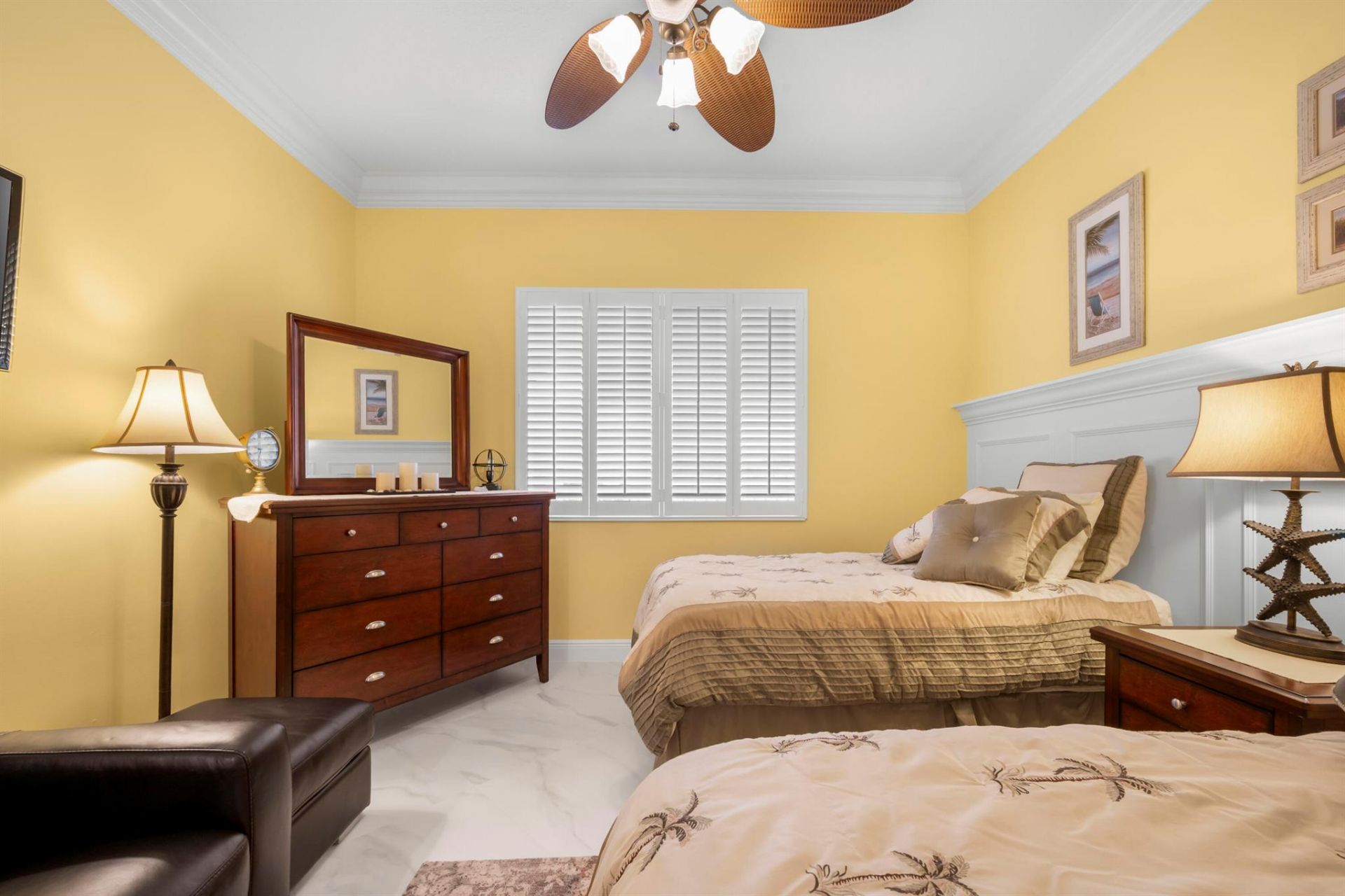 8 Harbour Isle Drive E, Unit Ph5, Fort Pierce, FL 34949 Photo