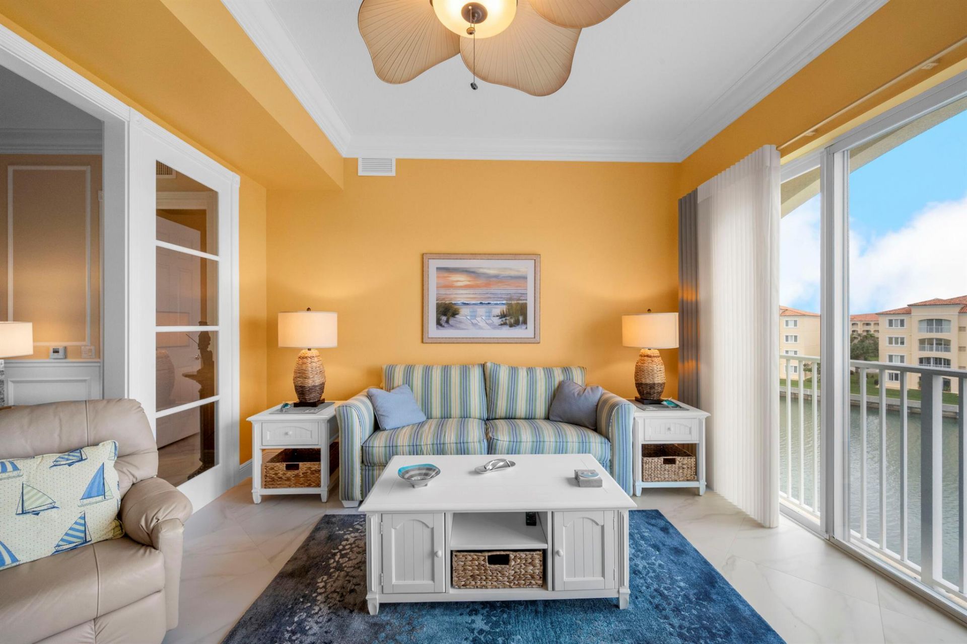 8 Harbour Isle Drive E, Unit Ph5, Fort Pierce, FL 34949 Photo