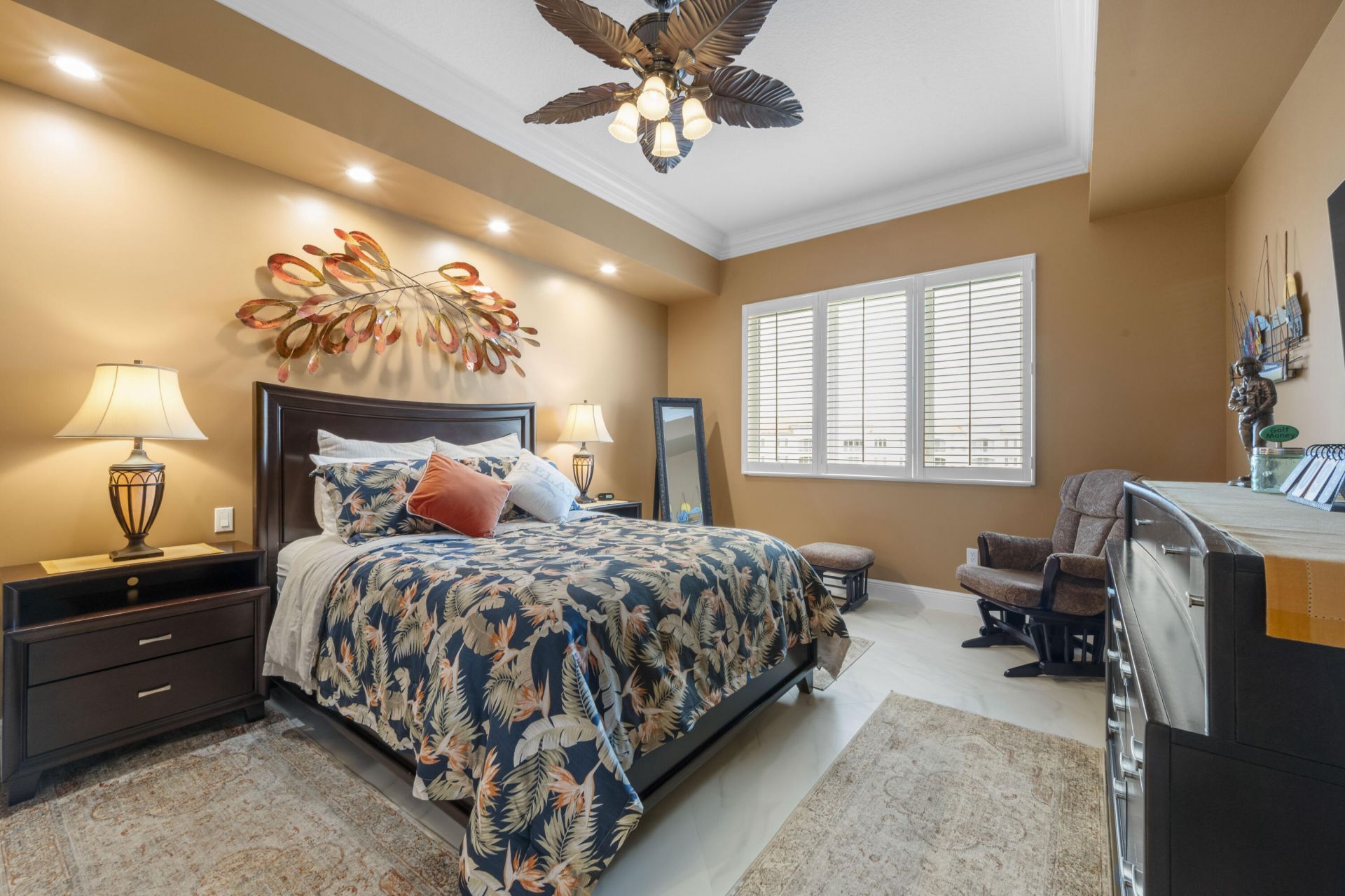 8 Harbour Isle Drive E, Unit Ph5, Fort Pierce, FL 34949 Photo