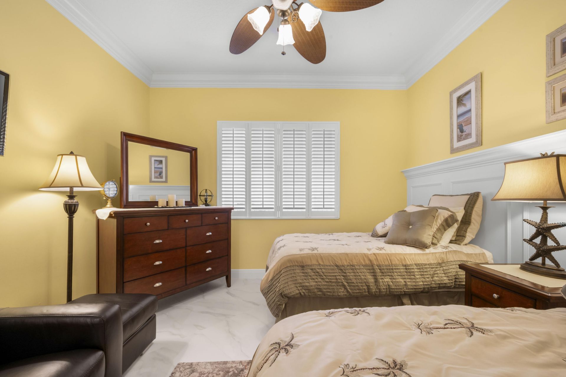 8 Harbour Isle Drive E, Unit Ph5, Fort Pierce, FL 34949 Photo