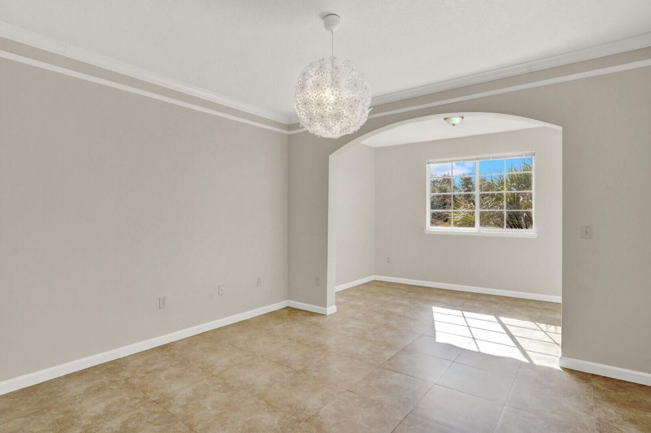 9901 Baywinds Drive, Unit 3305, West Palm Beach, FL 33411 Photo