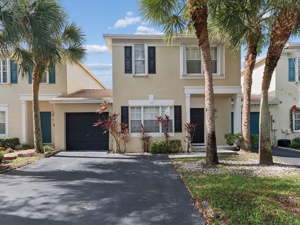 6007 Red Plum Ct, Unit 465, Tamarac, FL 33321