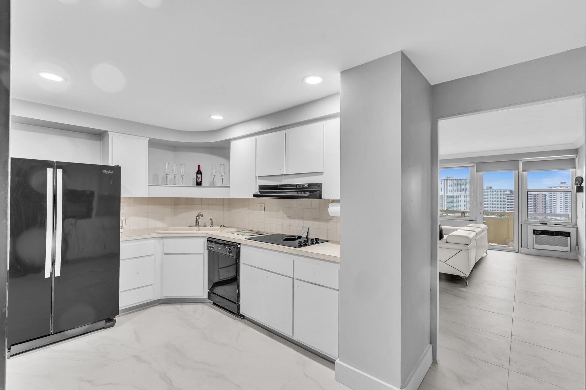 3200 NE 36th Street, Unit 1610, Fort Lauderdale, FL 33308 Photo