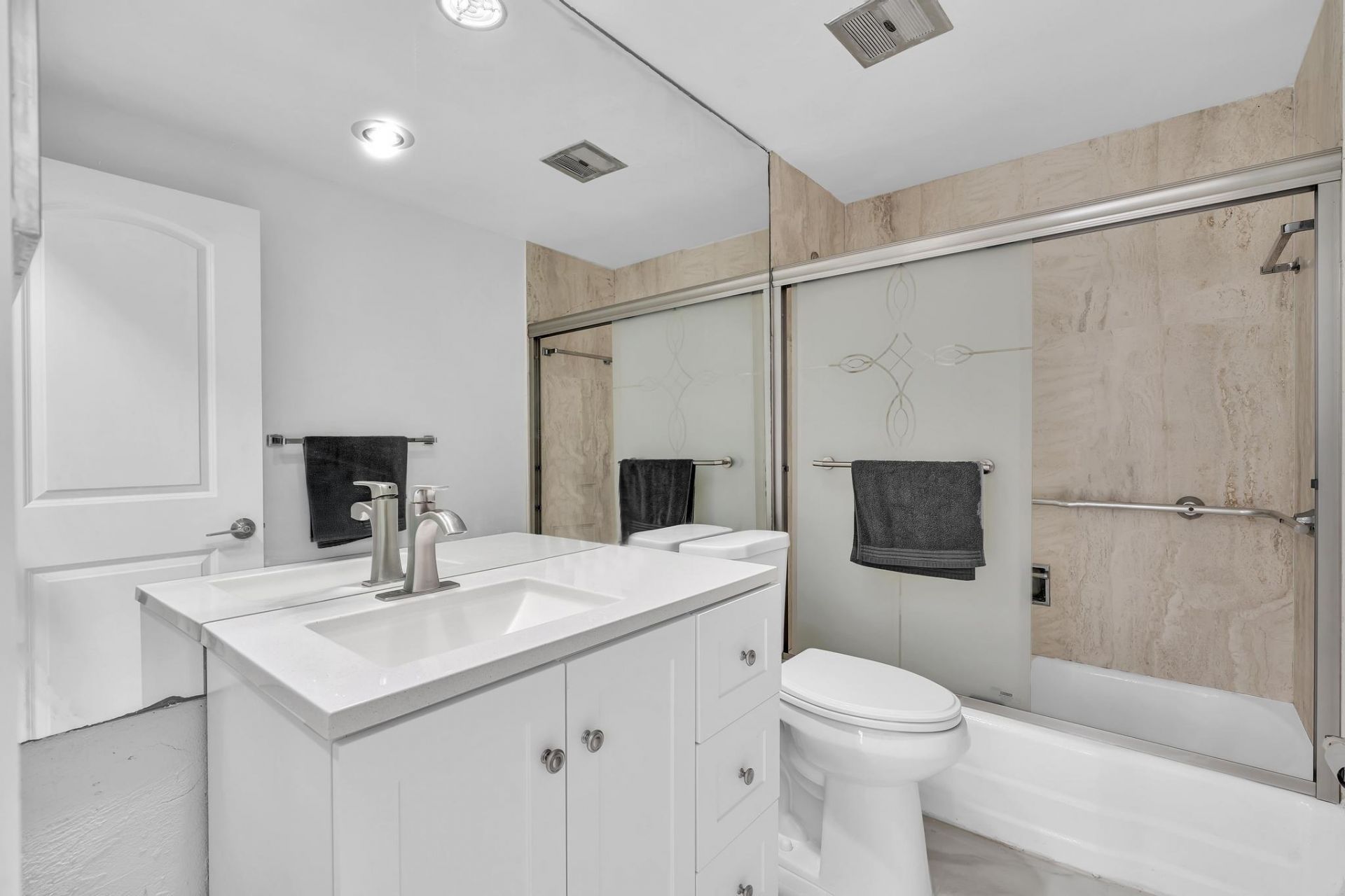 3200 NE 36th Street, Unit 1610, Fort Lauderdale, FL 33308 Photo