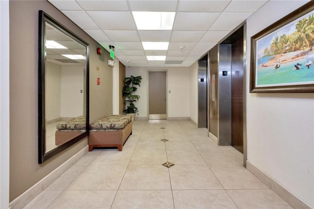 1009 N Ocean Boulevard, Unit 303, Pompano Beach, FL 33062 Photo