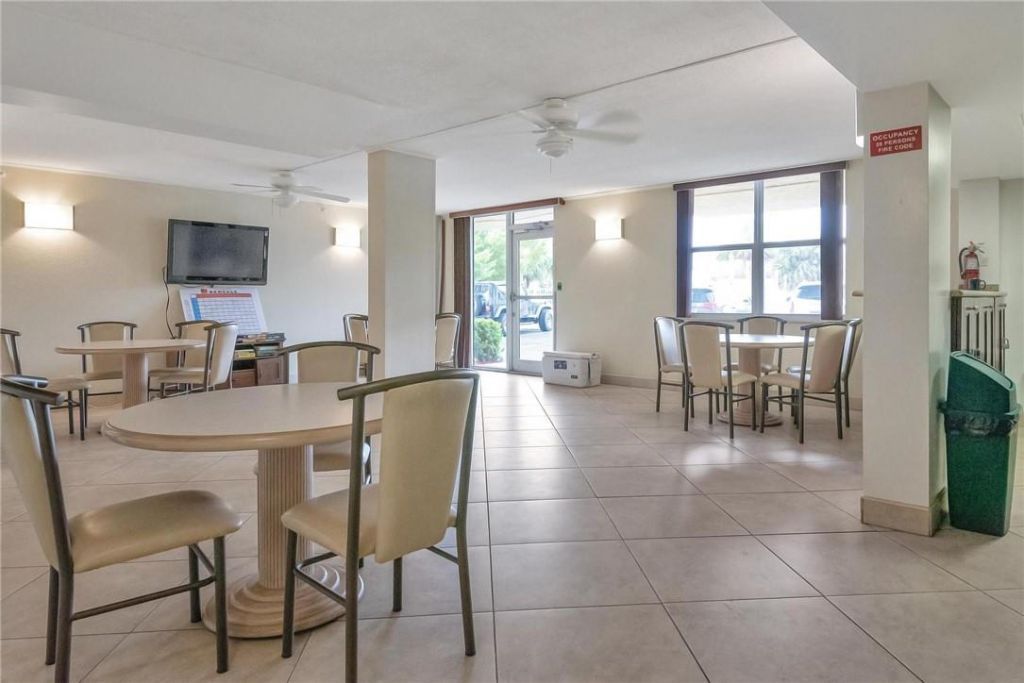 1009 N Ocean Boulevard, Unit 303, Pompano Beach, FL 33062 Photo