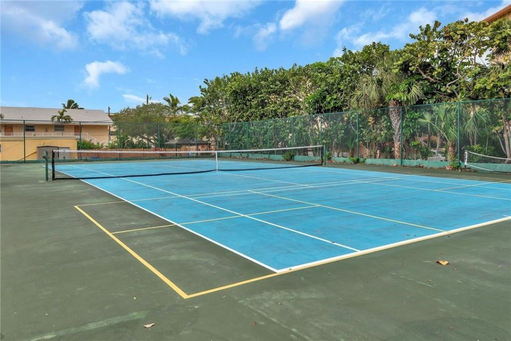 1009 N Ocean Boulevard, Unit 303, Pompano Beach, FL 33062 Photo