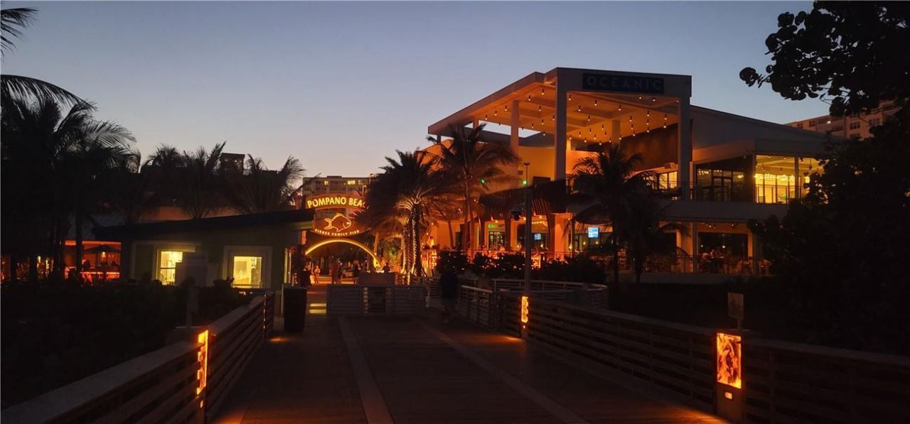 1009 N Ocean Boulevard, Unit 303, Pompano Beach, FL 33062 Photo