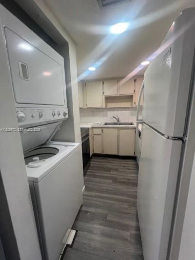 10090 NW 80th Ct, Unit 1435, Hialeah Gardens, FL 33016 Photo