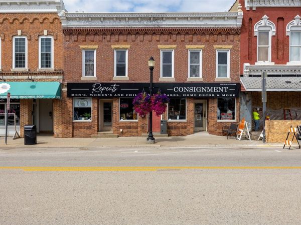 118 N Franklin Street, Manchester, IA 52057