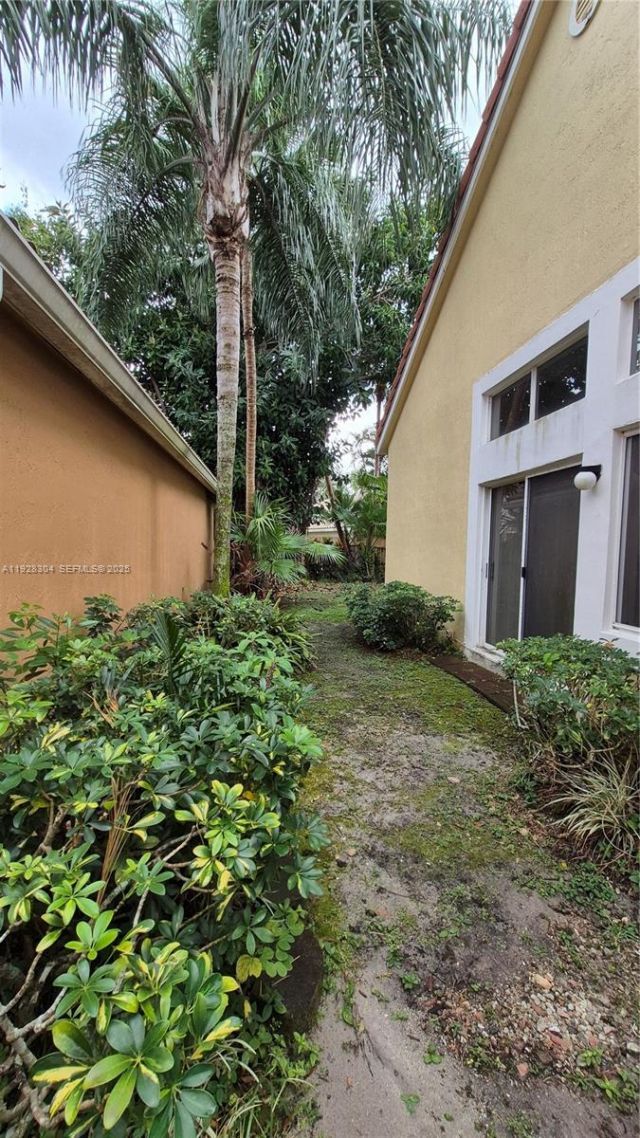 10132 NW 4th St, Plantation, FL 33324 Photo