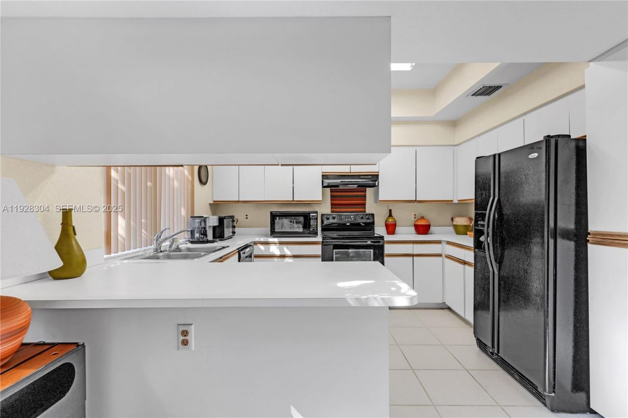 10132 NW 4th St, Plantation, FL 33324 Photo