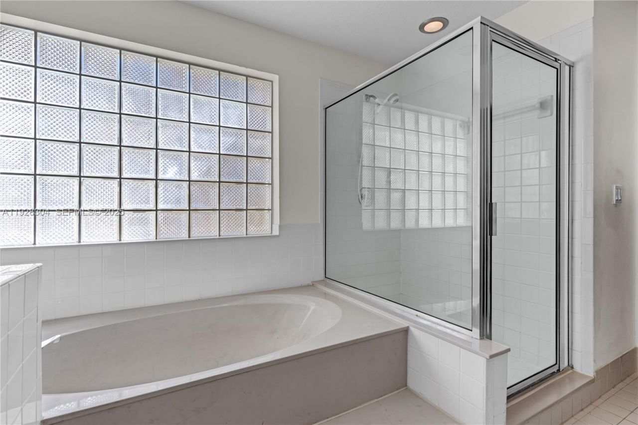 10132 NW 4th St, Plantation, FL 33324 Photo