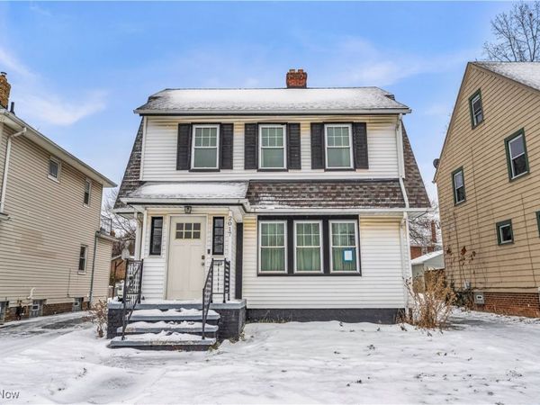 2017 Goodnor Road, Cleveland Heights, OH 44118