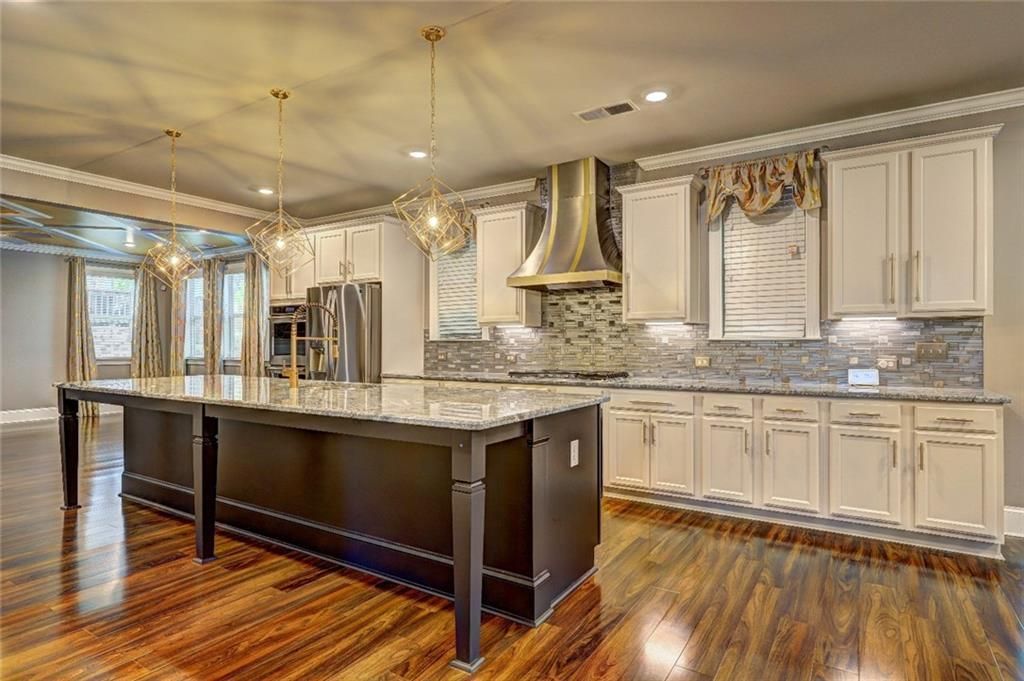 4527 Bridgeway Road, Atlanta, GA 30331 Main Photo