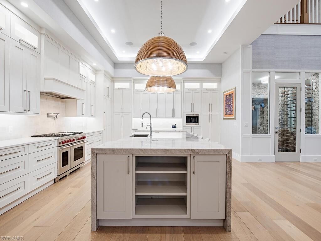 188 West St, Naples, FL 34108 Photo