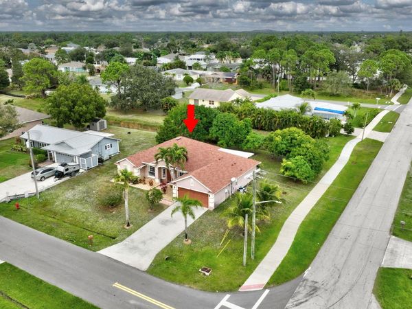 601 NW Riverside Drive, Port Saint Lucie, FL 34983