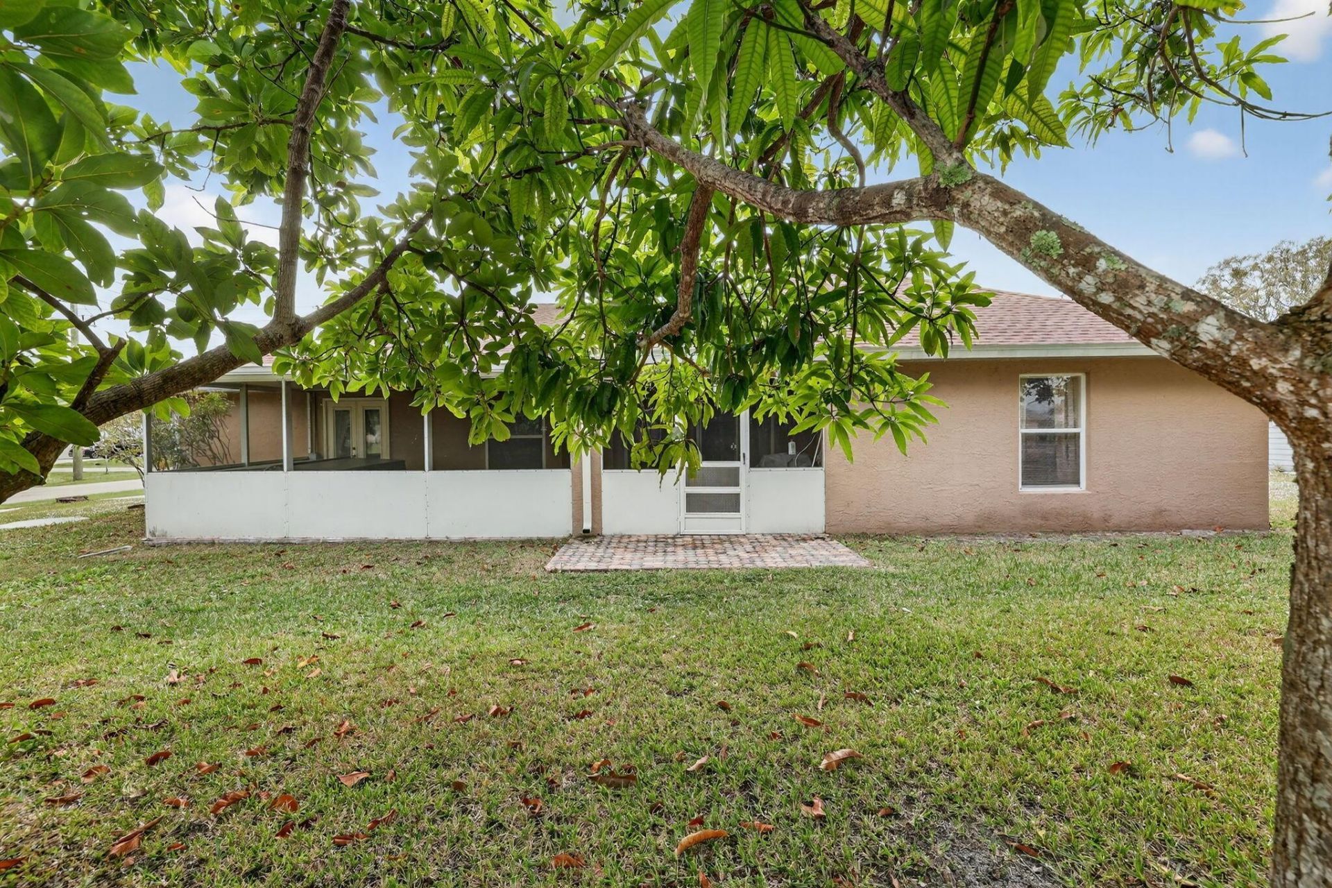 601 NW Riverside Drive, Port Saint Lucie, FL 34983 Photo