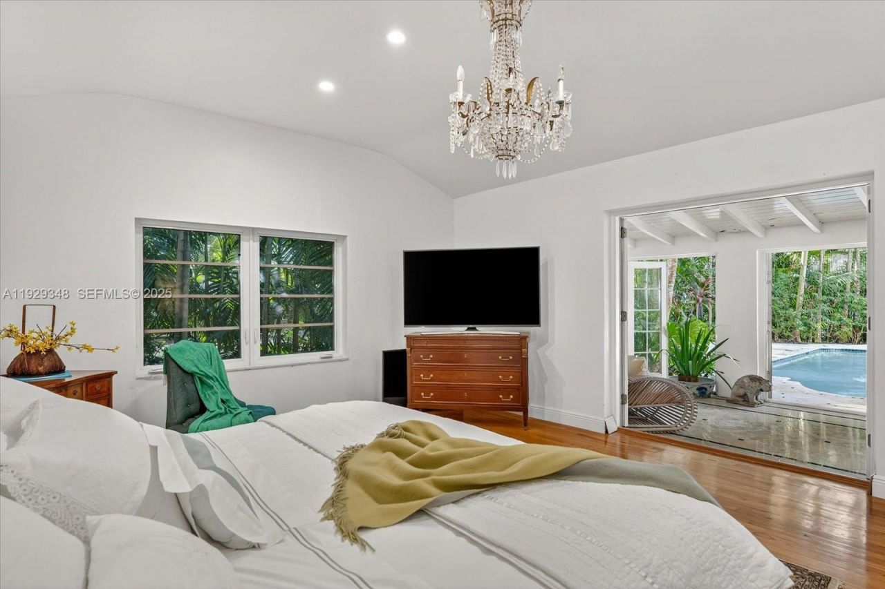 4190 Ingraham Hwy, Miami, FL 33133 Photo