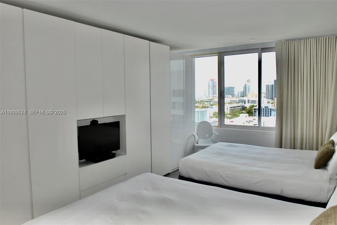 1100 West Ave, Unit PH 1601, Miami Beach, FL 33139 Photo