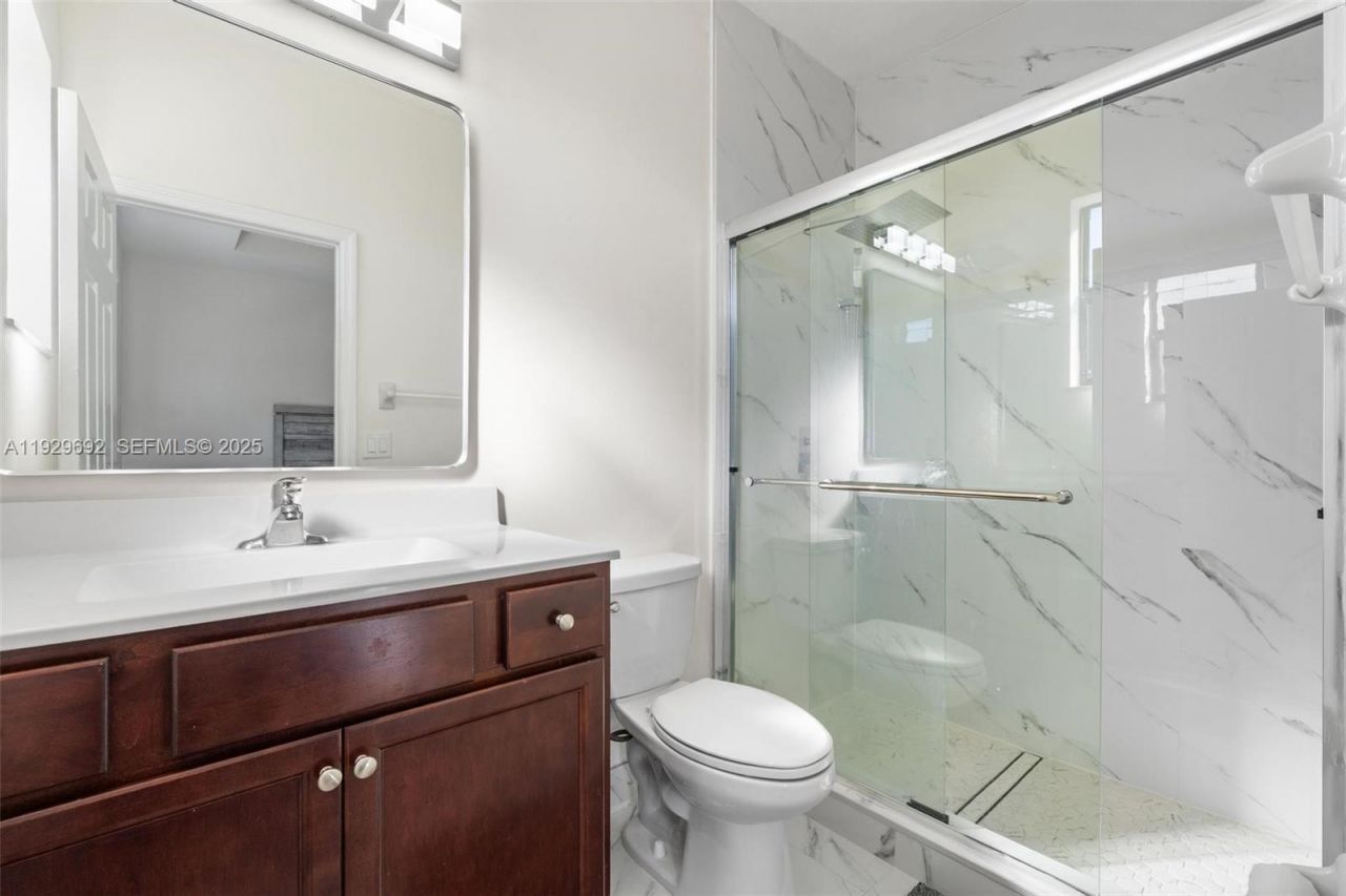 3272 W 92nd Pl, Hialeah, FL 33018 Photo