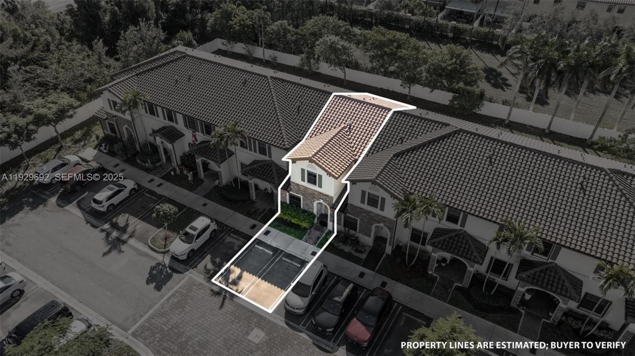 3272 W 92nd Pl, Hialeah, FL 33018 Photo