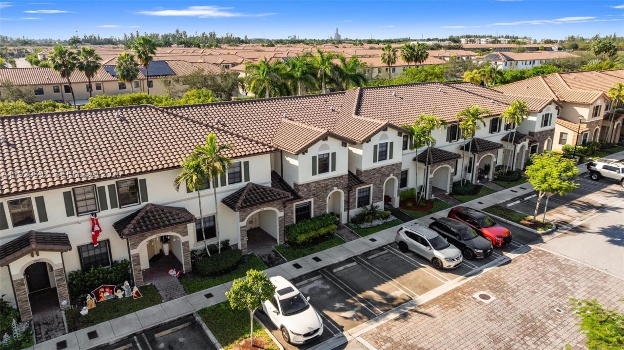 3272 W 92nd Pl, Hialeah, FL 33018 Photo