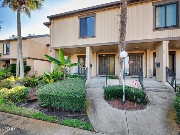 7786 LAS PALMAS Way, Jacksonville, FL 32256