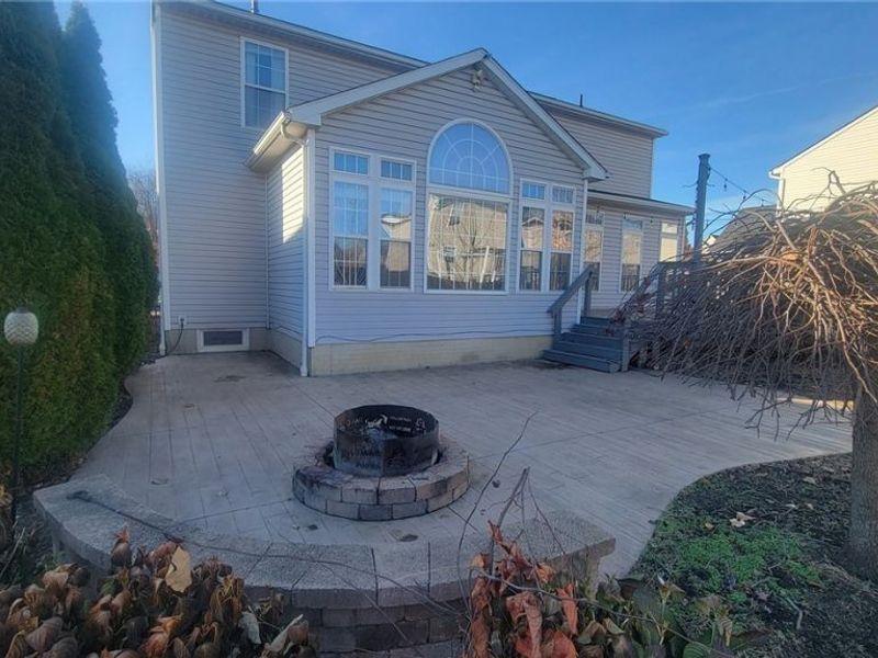 683 Whippoorwill Lane, Wadsworth, OH 44281 Photo 24