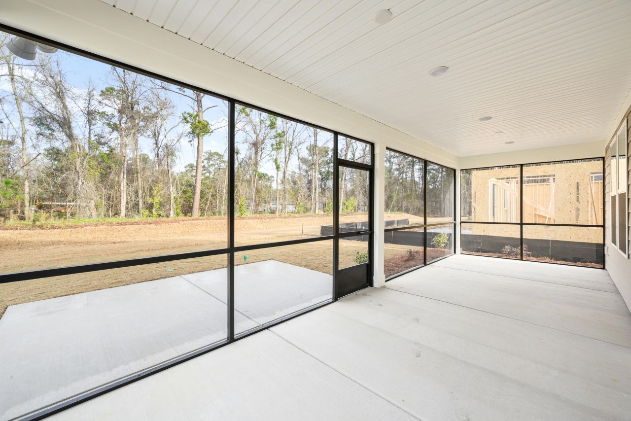 725 Coral Bells Lane Photo 16