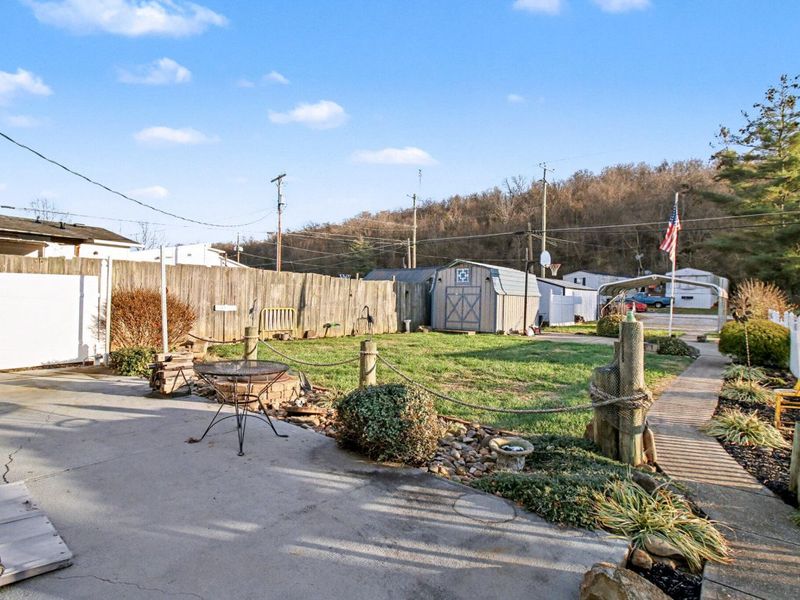 114 E 4th Street, Augusta, KY 41002 Photo 23