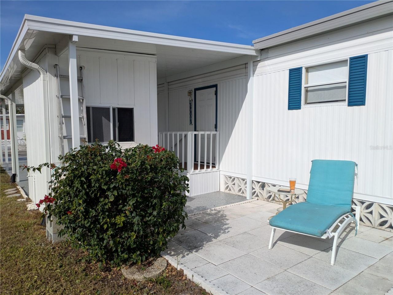 215 Willow Oak Lane, Sarasota, FL 34237 Photo