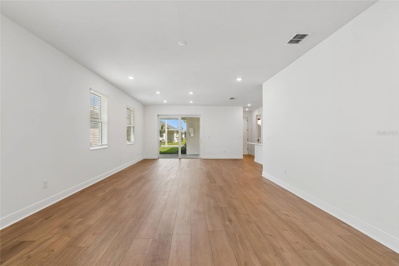 8111 Seaflower Parkway, Bradenton, FL 34210 Photo