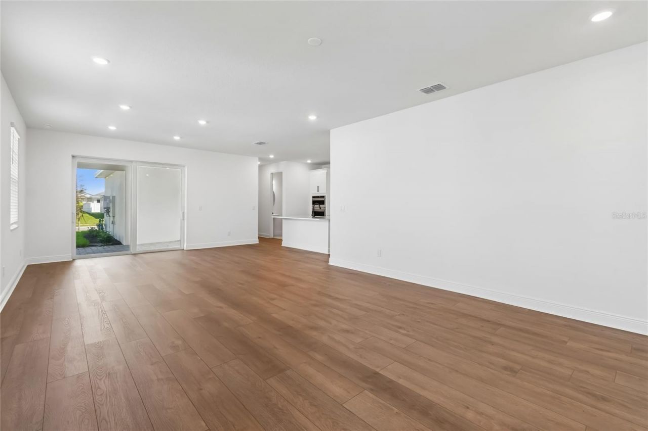 8111 Seaflower Parkway, Bradenton, FL 34210 Photo