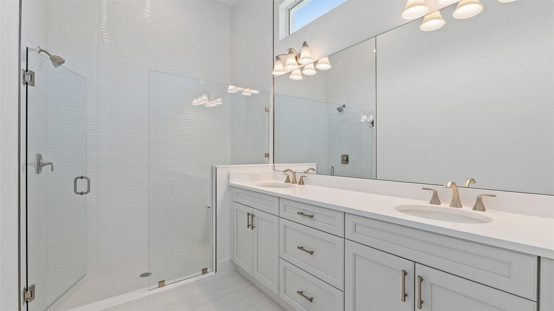 212 SE Via Sangro, Port Saint Lucie, FL 34952 Photo